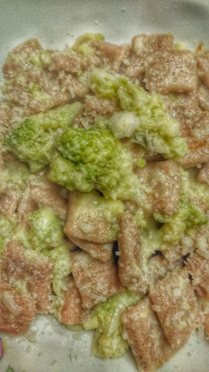 IMG_20160218_1rigatoni di farro integrale con broccoli